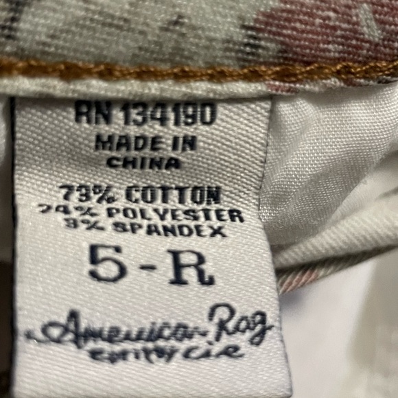 American Rag Splatter Dyed Capri Jeans - Picture 5 of 8